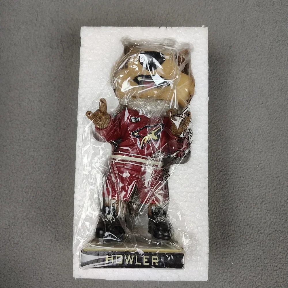 Vintage Arizona Coyotes Howler Mascot Bobblehead Hockey Rare 2006 HTF SGA NIB‎